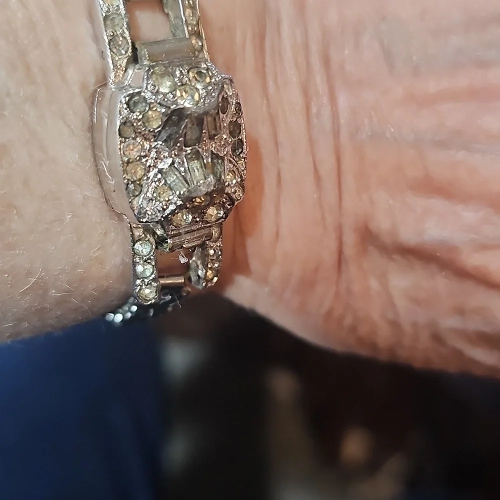 Sheffield Vintage Silver Watch with Rhinestone 17 Jewels Switzerland Mm